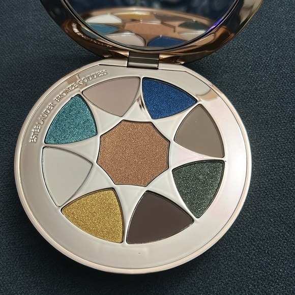 NWB Bronze Goddess Azur The Summer Look Palette - Picture 4 of 4